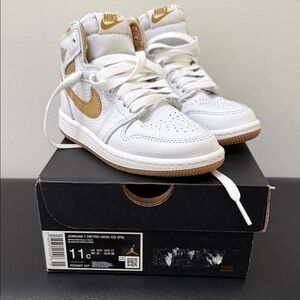 Kids (Toddler) Nike Air Jordan 1 High OG White and Gold
